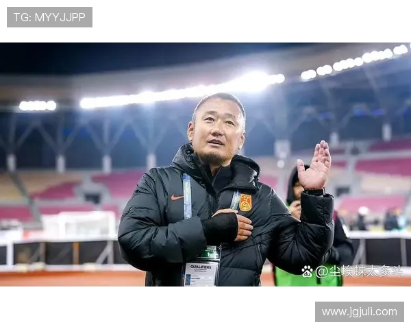媒体人:上村健一缺乏担当 辜负了中国足协的深厚信任与期望 媒体人:上村健一缺乏担当 辜负了中国足协的深厚信任与期望